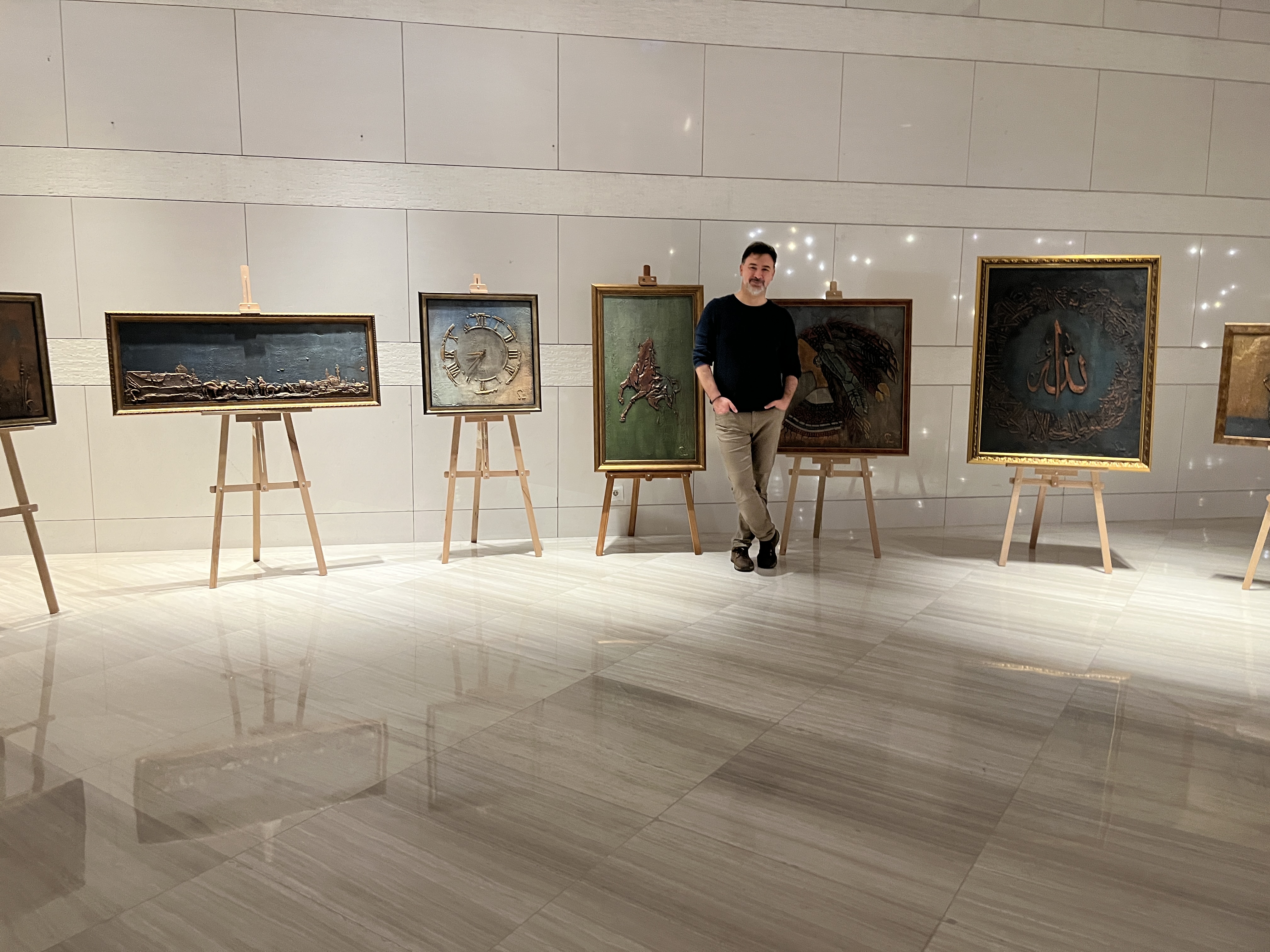 Raffles İstanbul Kişisel Sergi