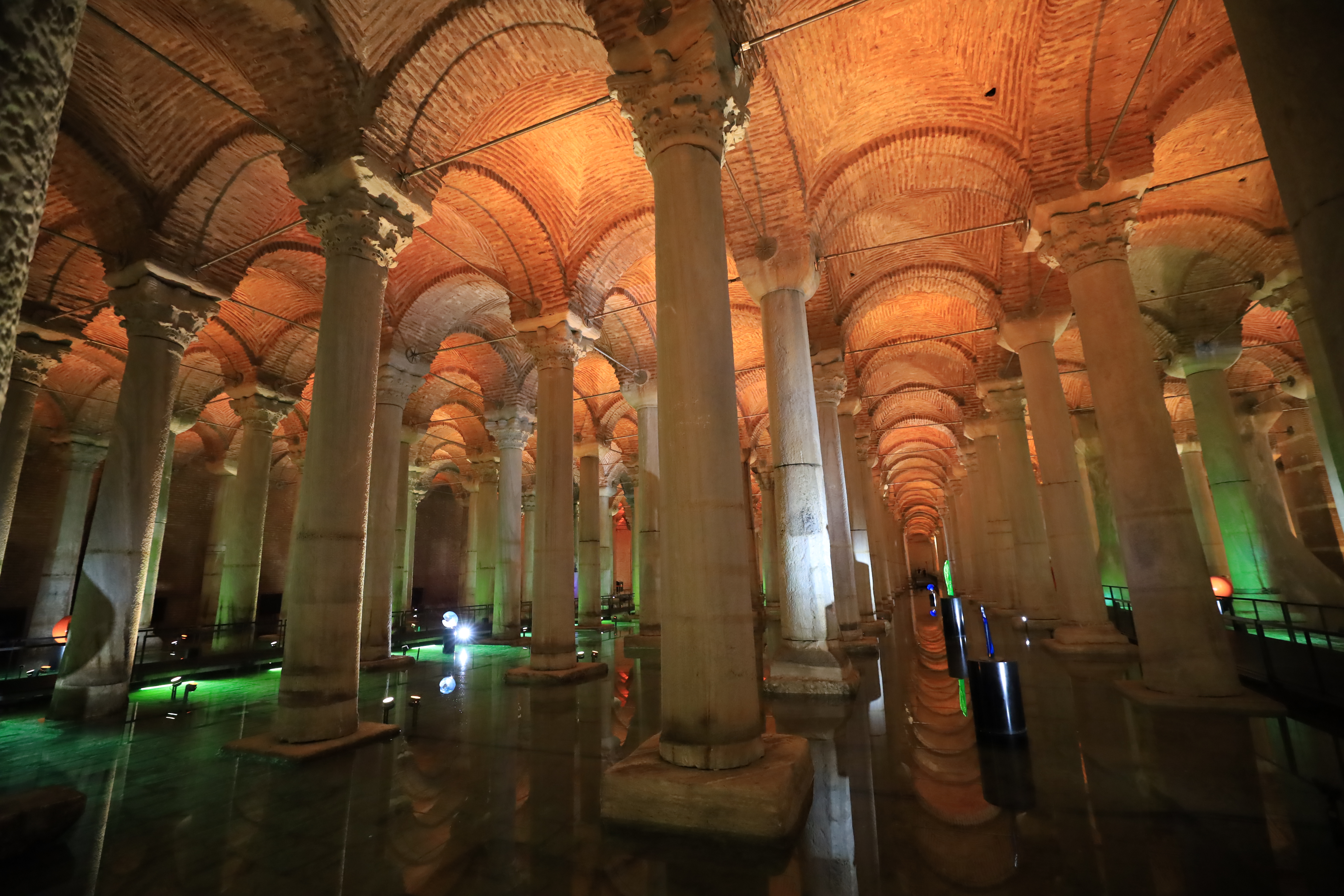 Basilica Palace - İ. Alper Şenova