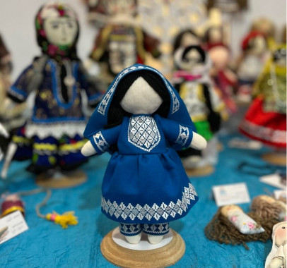 Sara Hosseini - Afghan Doll