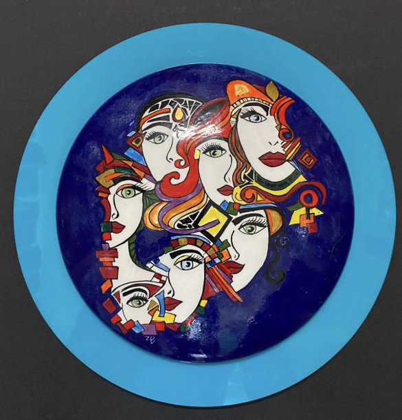 Girls - Demet Zeynep Bekiroğlu - Demet Zeynep Bekiroğlu